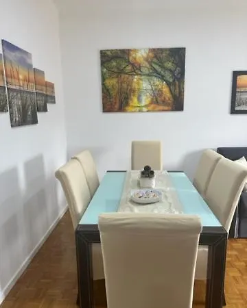 Cejm Apartment *